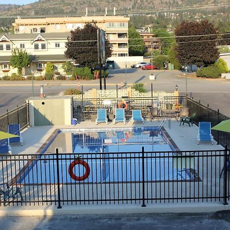 Flamingo Motel Penticton Eksteriør billede