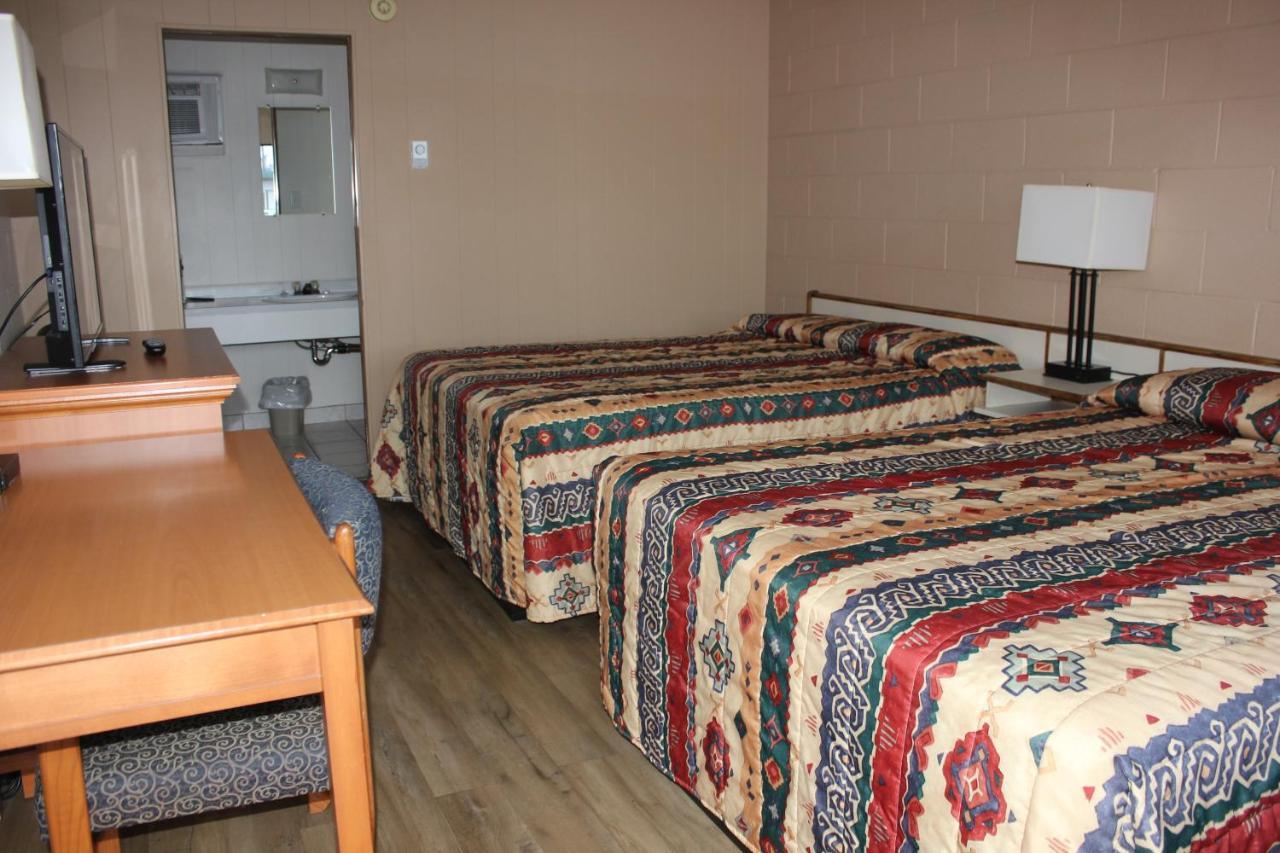 Flamingo Motel Penticton Eksteriør billede