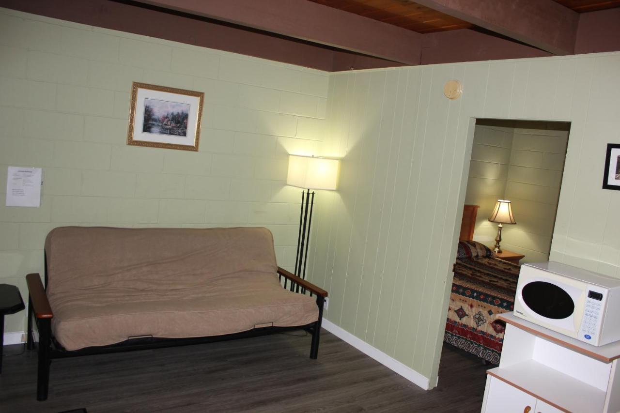 Flamingo Motel Penticton Eksteriør billede