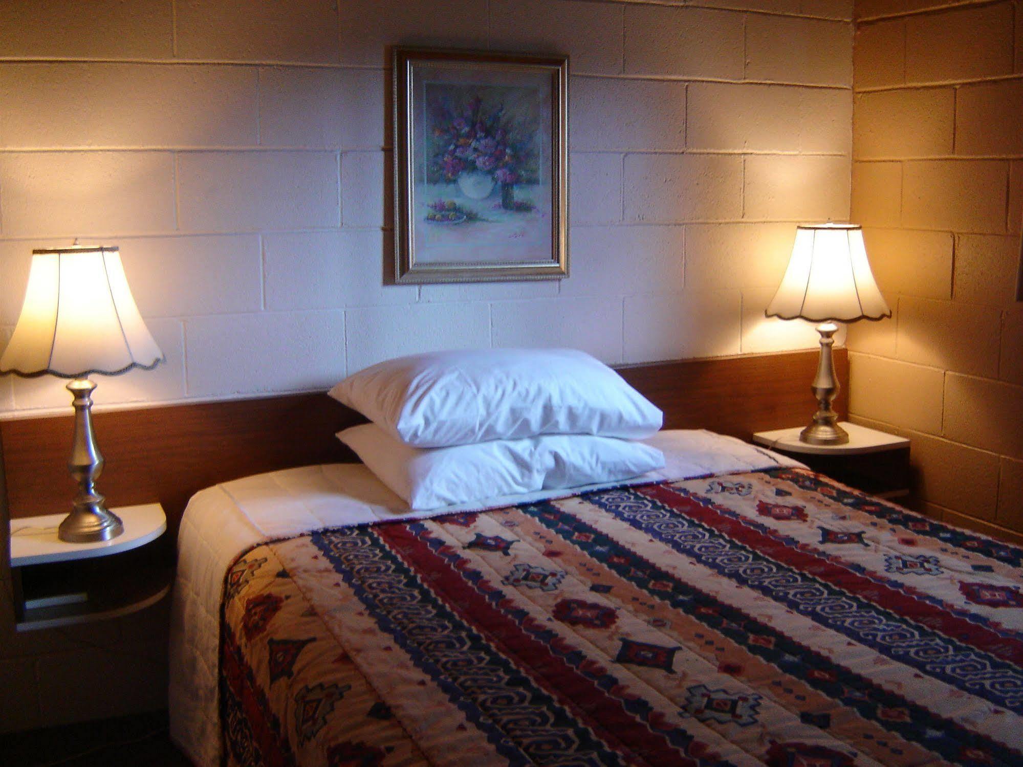Flamingo Motel Penticton Eksteriør billede